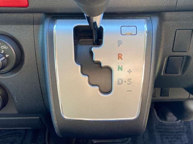 トヨタ ハイエースコミューター ２．７ ＤＸ R3年 (九州・沖縄) 99