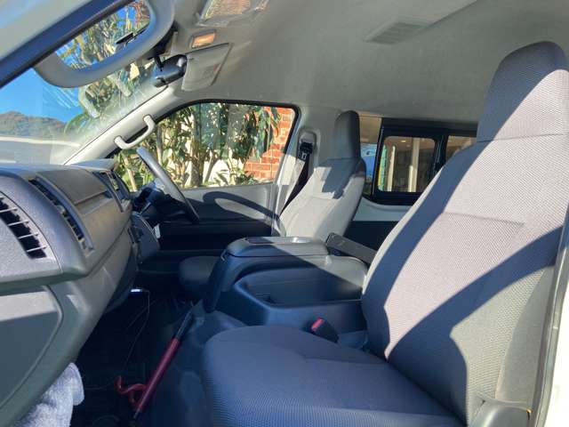 トヨタ ハイエースコミューター ２．７ ＤＸ R3年 (九州・沖縄) 99