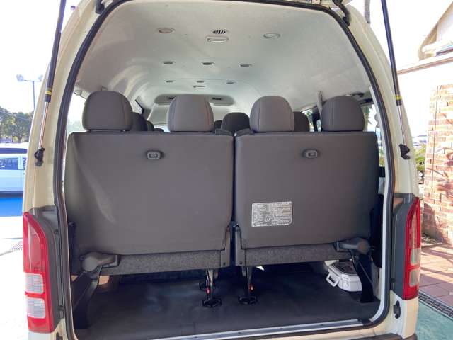 トヨタ ハイエースコミューター ２．７ ＤＸ R3年 (九州・沖縄) 99