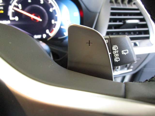 ＢＭＷ Ｘ３ Ｍ４０Ｄ ディーゼルターボ ４ＷＤ H30年 (近畿) 99