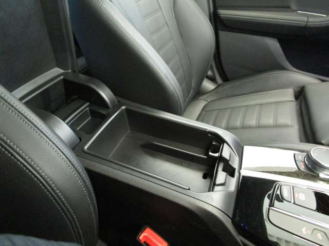 ＢＭＷ Ｘ３ Ｍ４０Ｄ ディーゼルターボ ４ＷＤ H30年 (近畿) 99