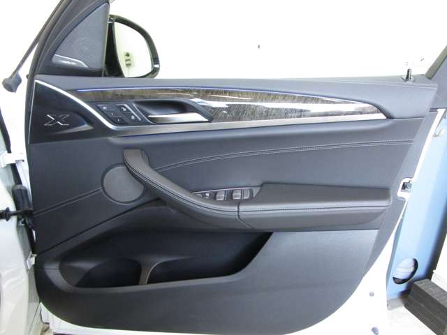 ＢＭＷ Ｘ３ Ｍ４０Ｄ ディーゼルターボ ４ＷＤ H30年 (近畿) 99