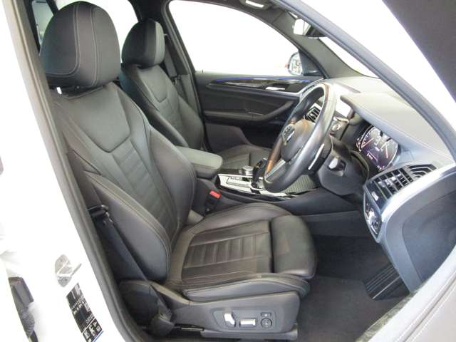 ＢＭＷ Ｘ３ Ｍ４０Ｄ ディーゼルターボ ４ＷＤ H30年 (近畿) 99