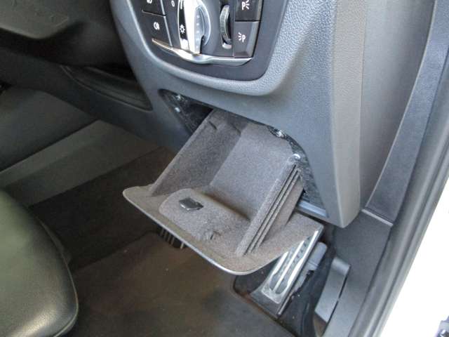 ＢＭＷ Ｘ３ Ｍ４０Ｄ ディーゼルターボ ４ＷＤ H30年 (近畿) 99