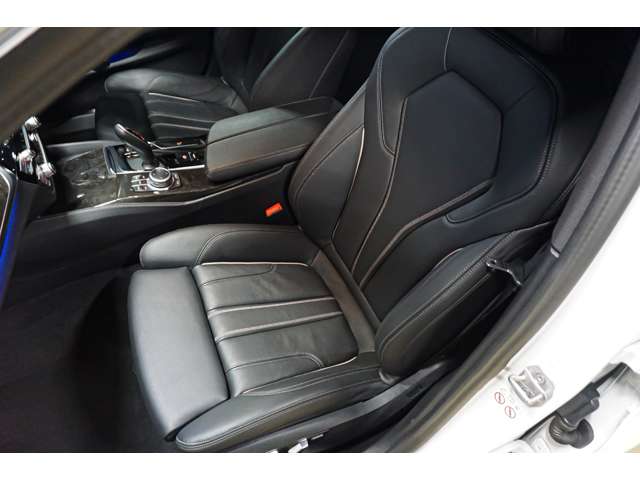 ＢＭＷ ５シリーズ ５２３Ｄ Ｘドライブ Ｍスポーツ ディーゼルターボ ４ＷＤ R4年 (北海道) 99