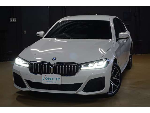 ＢＭＷ ５シリーズ ５２３Ｄ Ｘドライブ Ｍスポーツ ディーゼルターボ ４ＷＤ R4年 (北海道) 99