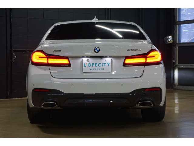 ＢＭＷ ５シリーズ ５２３Ｄ Ｘドライブ Ｍスポーツ ディーゼルターボ ４ＷＤ R4年 (北海道) 99