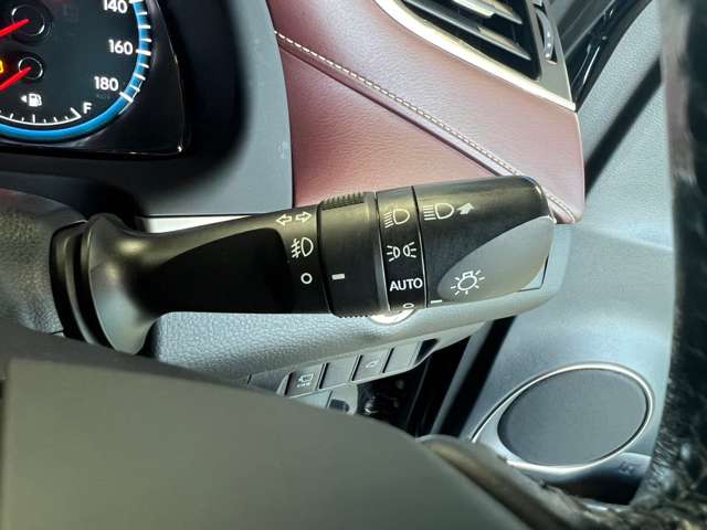 トヨタ ハリアー ２．０ プレミアム アドバンスドパッケージ H26年 (東北) 99