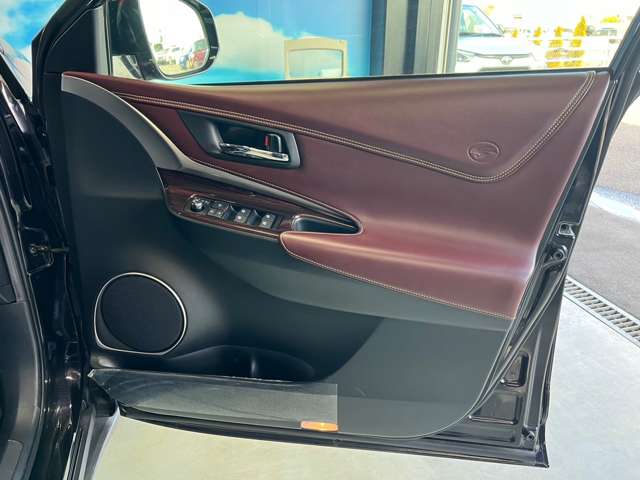 トヨタ ハリアー ２．０ プレミアム アドバンスドパッケージ H26年 (東北) 99