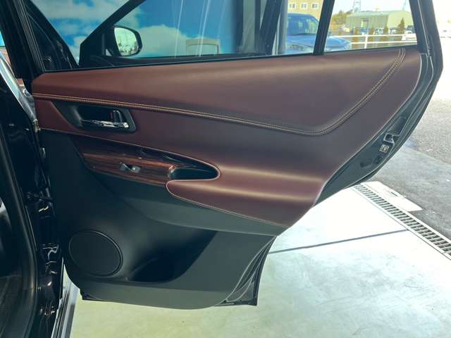 トヨタ ハリアー ２．０ プレミアム アドバンスドパッケージ H26年 (東北) 99