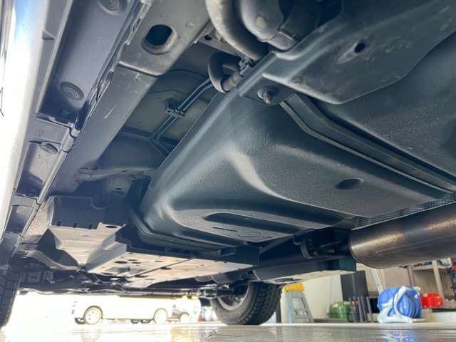 トヨタ ハリアー ２．０ プレミアム アドバンスドパッケージ H26年 (東北) 99