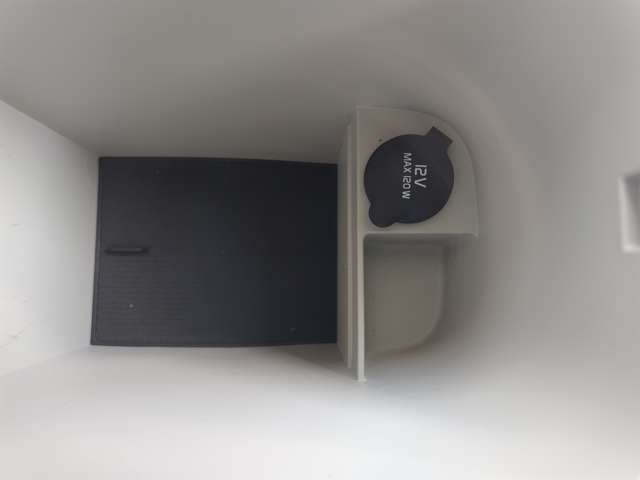 ボルボ Ｖ４０ Ｔ３　インスクリプション H30年 (東北) 99