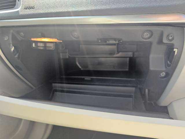 ボルボ Ｖ４０ Ｔ３　インスクリプション H30年 (東北) 99