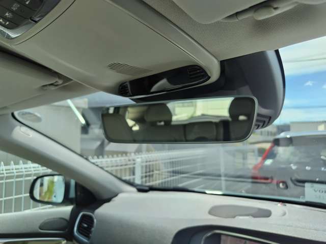 ボルボ Ｖ４０ Ｔ３　インスクリプション H30年 (東北) 99