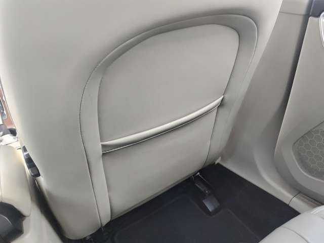 ボルボ Ｖ４０ Ｔ３　インスクリプション H30年 (東北) 99