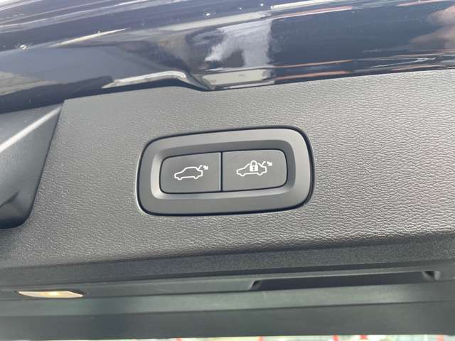 ボルボ Ｖ６０ Ｔ５　モメンタム H30年 (東北) 99