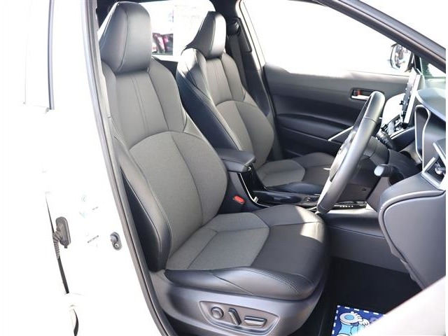 トヨタ カローラクロス　ハイブリッド １．８ ハイブリッド Ｚ R3年 (関東) 99