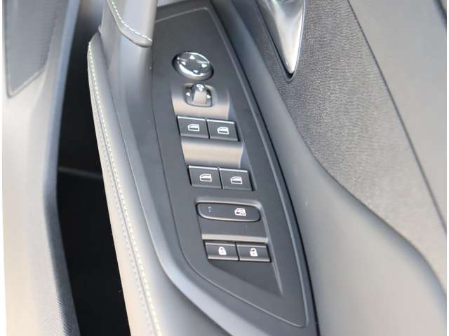 プジョー ４０８ ＧＴ R5年 (関東) 99