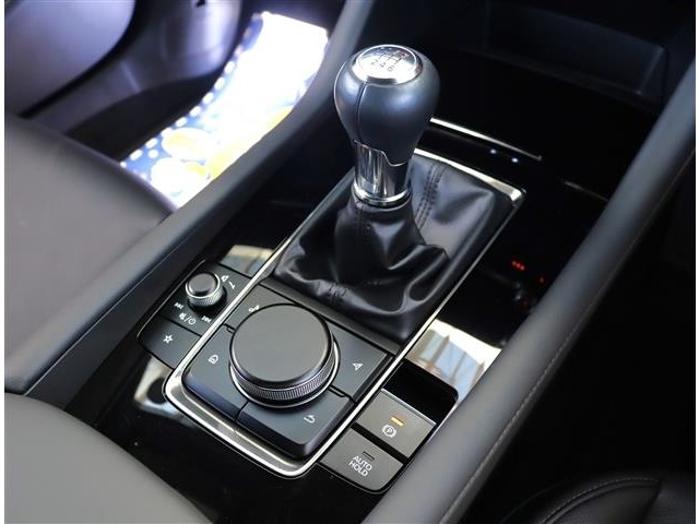 マツダ ＭＡＺＤＡ３　ファストバック ２．０ Ｘ Ｌパッケージ R2年 (関東) 99