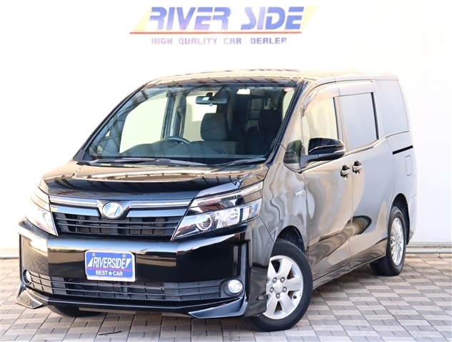 トヨタ ヴォクシー １．８ ハイブリッド Ｘ H26年 (関東) 99