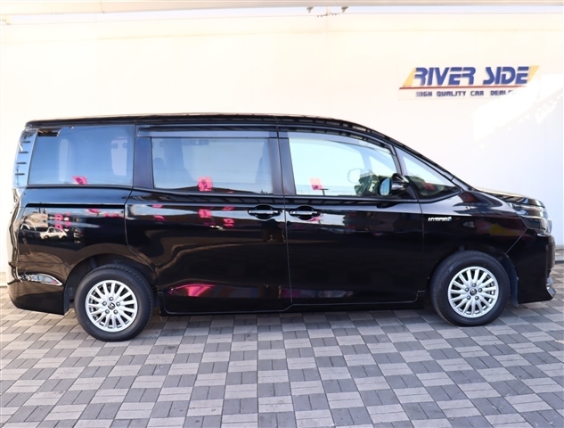 トヨタ ヴォクシー １．８ ハイブリッド Ｘ H26年 (関東) 99