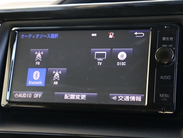 トヨタ ヴォクシー １．８ ハイブリッド Ｘ H26年 (関東) 99