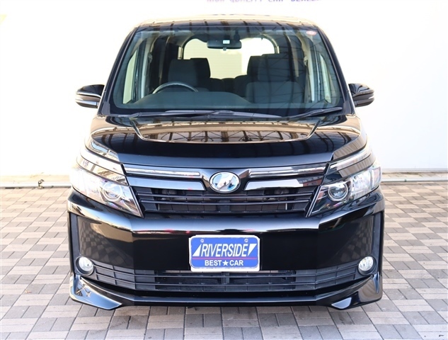 トヨタ ヴォクシー １．８ ハイブリッド Ｘ H26年 (関東) 99