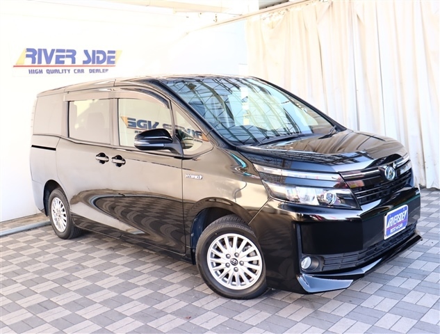 トヨタ ヴォクシー １．８ ハイブリッド Ｘ H26年 (関東) 99