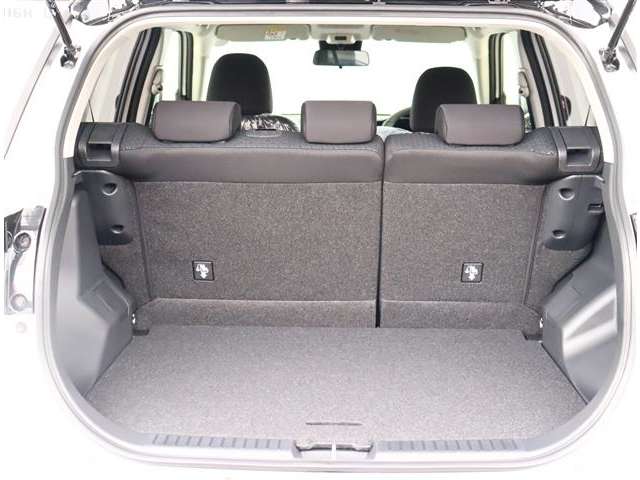 トヨタ ライズ １．２ Ｚ R5年 (関東) 99