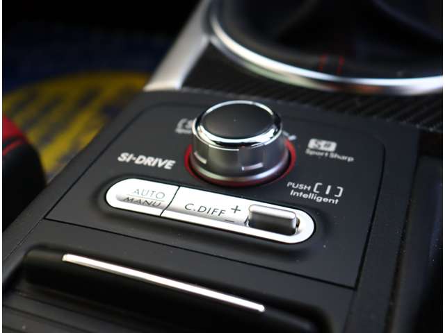 スバル ＷＲＸ　ＳＴＩ ＳＴＩ ２．０ ４ＷＤ H27年 (関東) 99