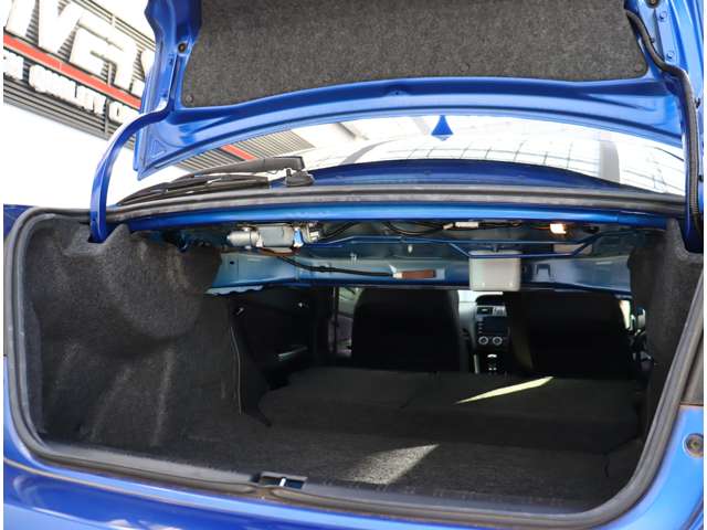 スバル ＷＲＸ　ＳＴＩ ＳＴＩ ２．０ ４ＷＤ H27年 (関東) 99