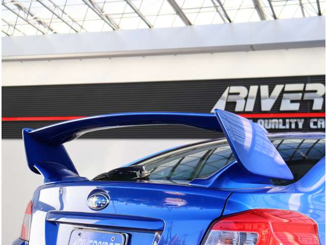 スバル ＷＲＸ　ＳＴＩ ＳＴＩ ２．０ ４ＷＤ H27年 (関東) 99