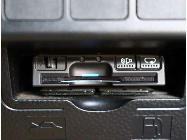 トヨタ ルーミー カスタムＧ H30年 (関東) 99