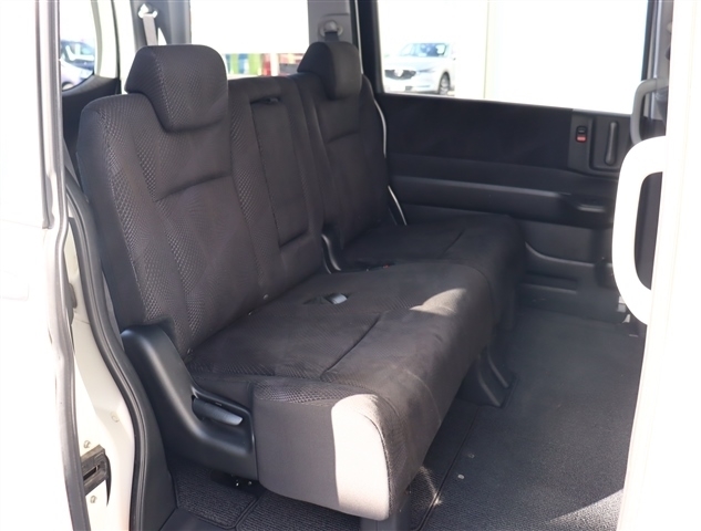 ホンダ ステップワゴン　スパーダ ２．０ スパーダ Ｚ クールスピリット H23年 (関東) 99