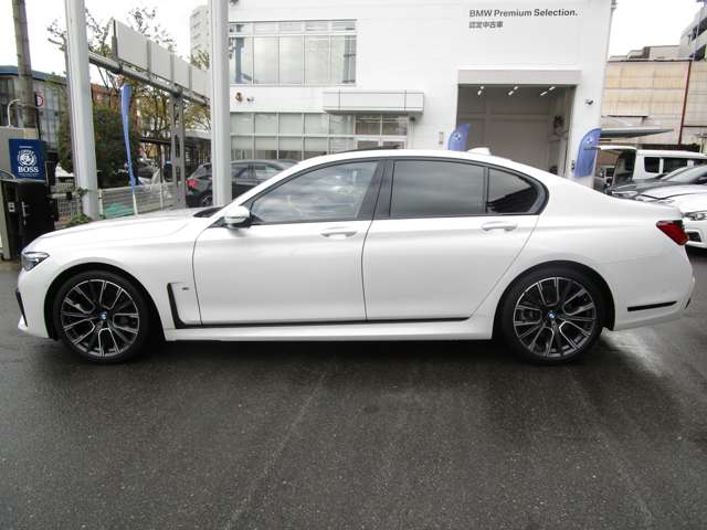 ＢＭＷ ７シリーズ ７４０ｉ　Ｍスポーツ R3年 (近畿) 99