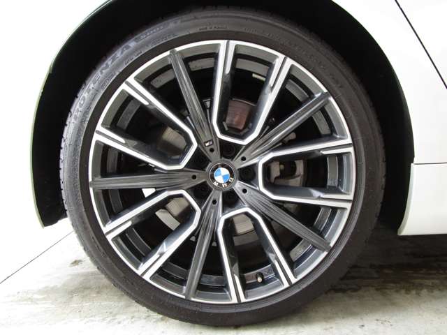 ＢＭＷ ７シリーズ ７４０ｉ　Ｍスポーツ R3年 (近畿) 99