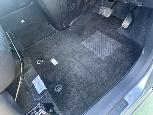 ダイハツ トール １．０ カスタムＧ R5年 (東海) 99