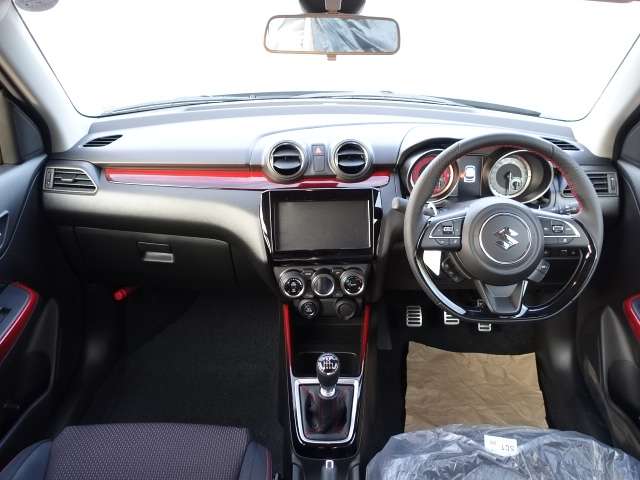 スズキ スイフト スポーツ １．４ R5年 (東海) 99