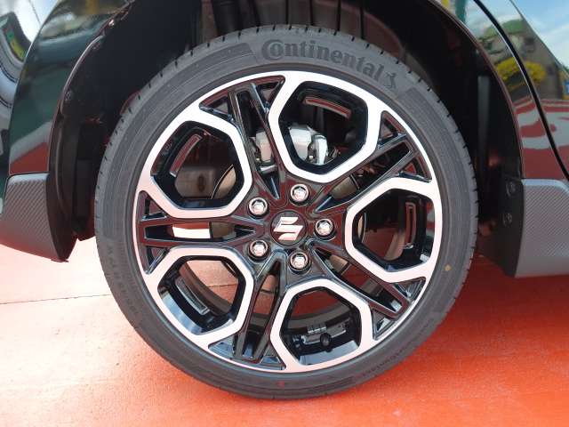 スズキ スイフト スポーツ １．４ R5年 (東海) 99