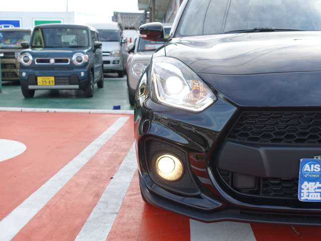 スズキ スイフト スポーツ １．４ R5年 (東海) 99