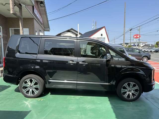 三菱 デリカ　Ｄ：５ ２．２ Ｐ ディーゼルターボ ４ＷＤ R5年 (東海) 99