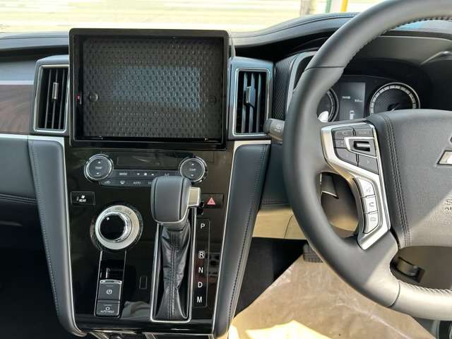 三菱 デリカ　Ｄ：５ ２．２ Ｐ ディーゼルターボ ４ＷＤ R5年 (東海) 99