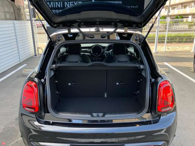ミニ ミニ クーパーＳ ３ドア ＤＣＴ R2年 (近畿) 99
