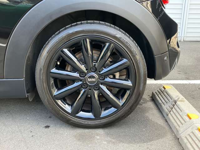 ミニ ミニ クーパーＳ ３ドア ＤＣＴ R2年 (近畿) 99