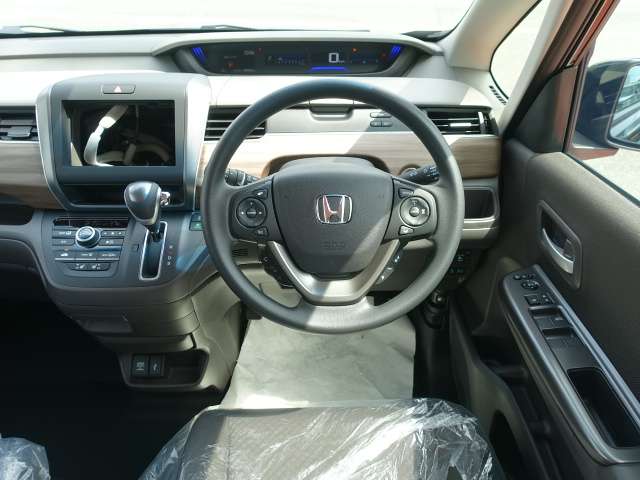 ホンダ フリード １．５ Ｇ R5年 (東海) 99