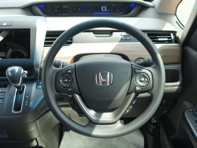 ホンダ フリード １．５ Ｇ R5年 (東海) 99