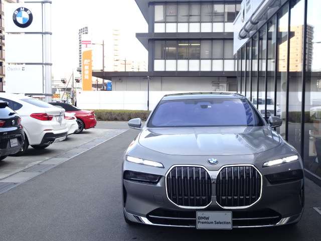 ＢＭＷ ７シリーズ ７４０ｉ　エクセレンス R4年 (近畿) 99