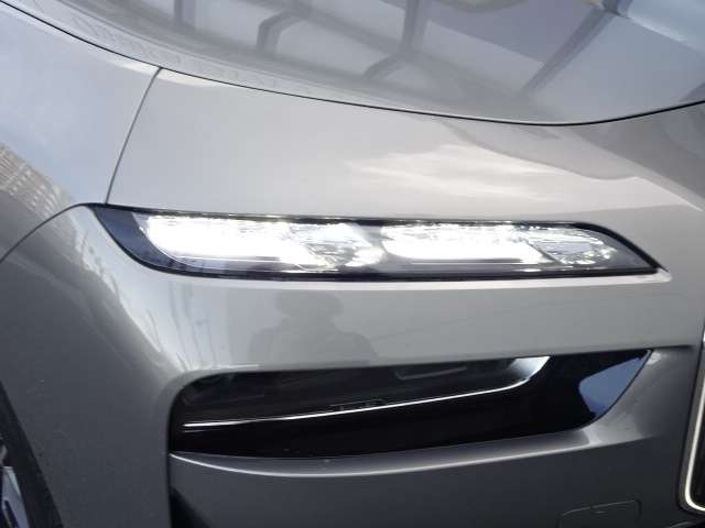 ＢＭＷ ７シリーズ ７４０ｉ　エクセレンス R4年 (近畿) 99