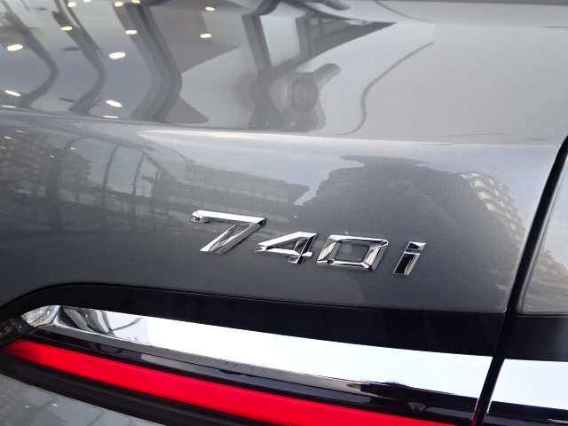 ＢＭＷ ７シリーズ ７４０ｉ　エクセレンス R4年 (近畿) 99