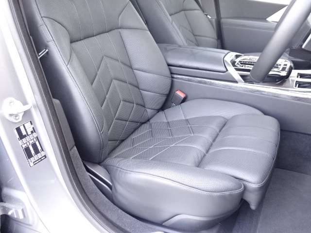 ＢＭＷ ７シリーズ ７４０ｉ　エクセレンス R4年 (近畿) 99